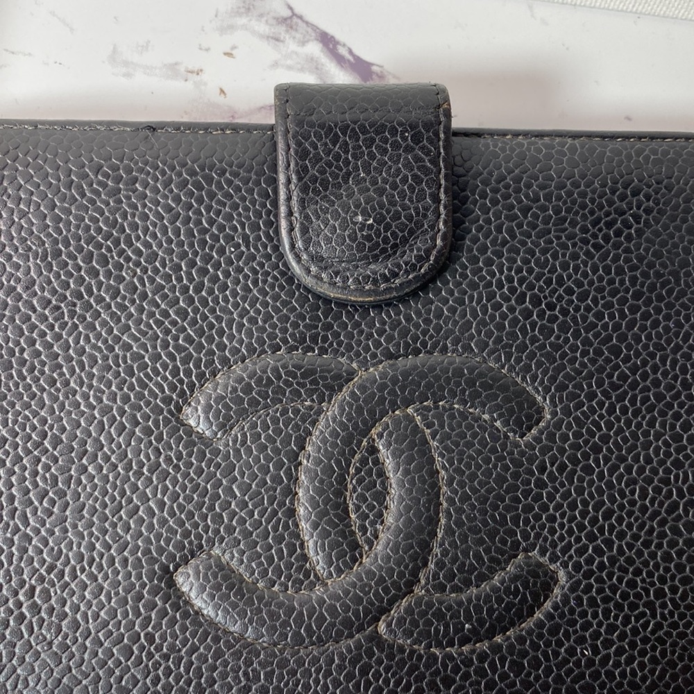 Authentic Chanel Classic n Black Caviar Leather Cc French Kisslock Wallet - Picture 17 of 17